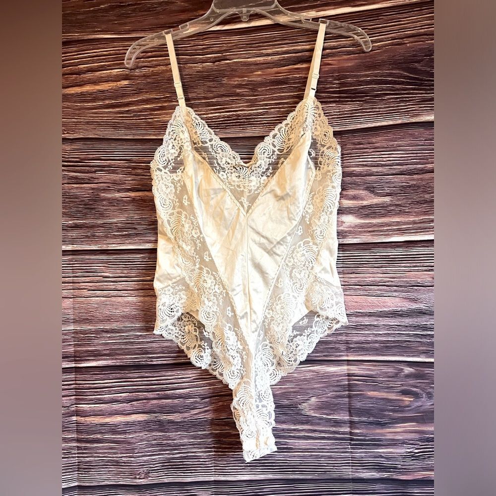 Ashley Taylor Vintage Sheer Flowered One Piece! Size Small.